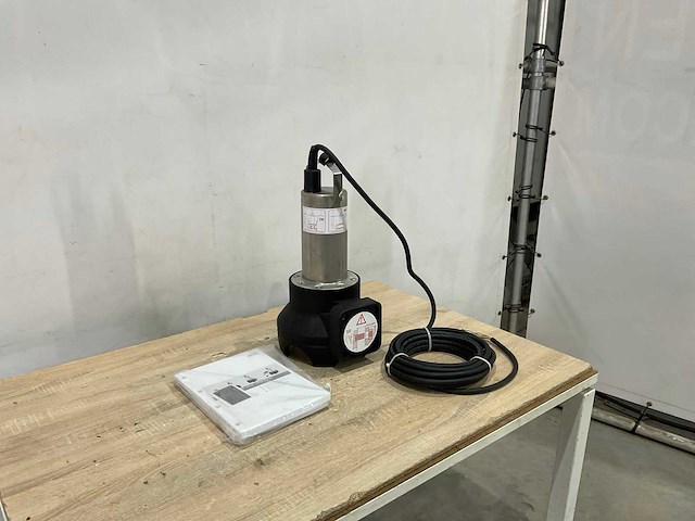 Wilo - tp 50f90 - vuilwaterpomp - afbeelding 2 van  7