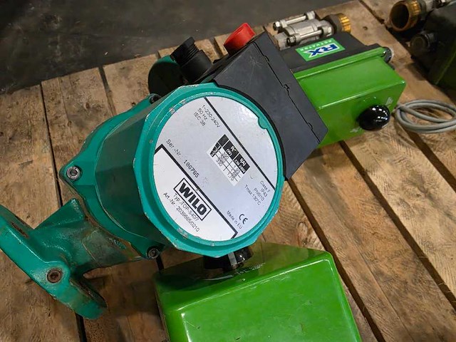 Wilo - waterpomp (8x) - afbeelding 5 van  7