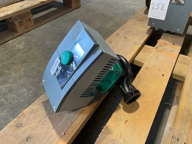 Wilo stratos 25/1-8 circulatiepomp - afbeelding 2 van  2