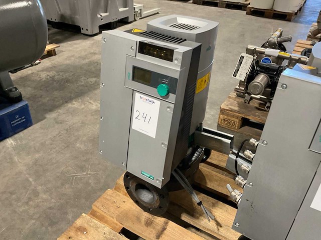 Wilo stratos giga 80/1-32/4,1 circulatiepomp - afbeelding 1 van  5