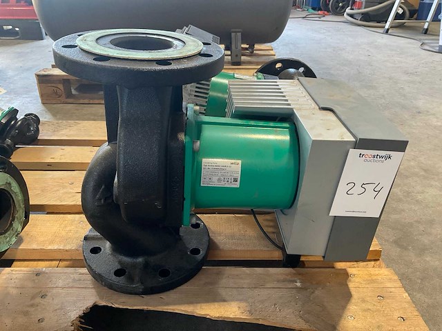 Wilo stratos maxo 100/0.5-12 circulatiepomp - afbeelding 1 van  3