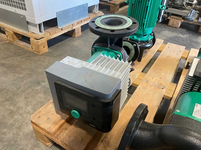 Wilo stratos maxo 100/0.5-12 circulatiepomp - afbeelding 2 van  3