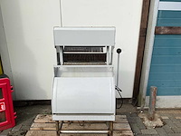 Wilro 12 broodsnijmachine - afbeelding 2 van  9