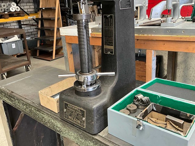 Wilson rockwell hardheidtester - afbeelding 4 van  6