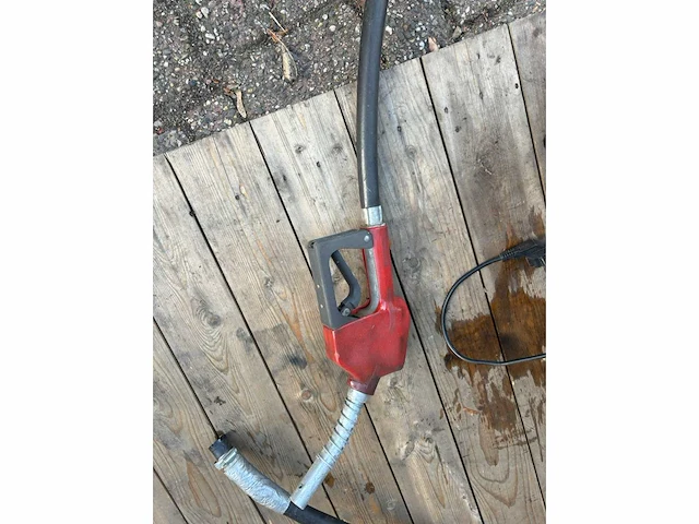 Wiltec 220 volt dieselpomp - afbeelding 5 van  5