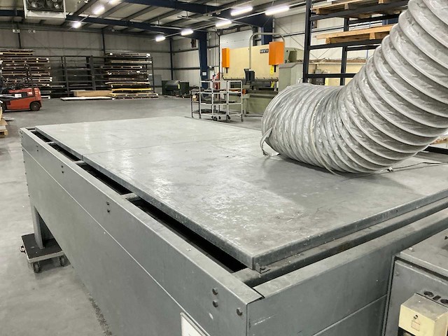 Wiltec vk-10(he-250-0,75kw eex) lijmtafel - afbeelding 4 van  6