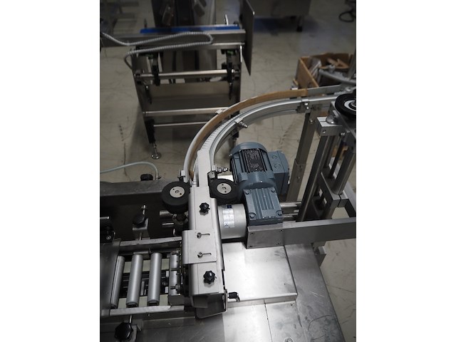 Wilux - afbeelding 2 van  13