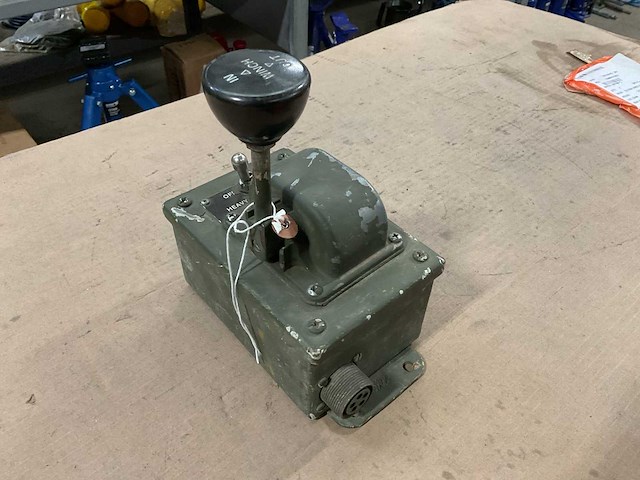 Winch control station - afbeelding 5 van  5