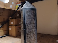 Windlicht lantaarn 70 cm hoog metaal aantal 1 stuks. - afbeelding 1 van  5