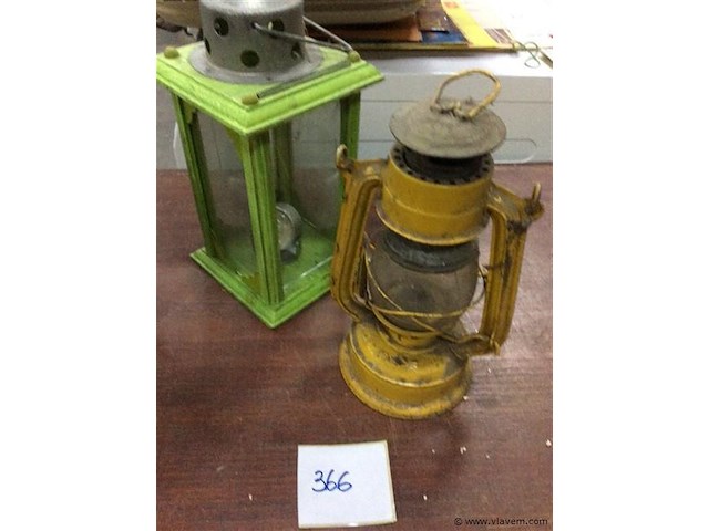 Windlichten + - afbeelding 2 van  2