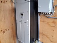 Windmolen testopstelling in 40ft high-cube container - afbeelding 19 van  50