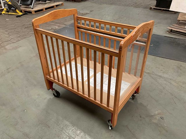 Window crib - afbeelding 4 van  8