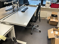 Wini electric verstelbaar bureau - afbeelding 1 van  4