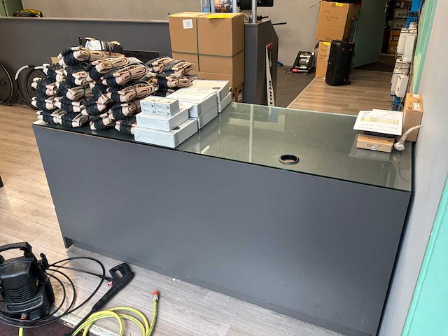 Winkel balie - afbeelding 3 van  4