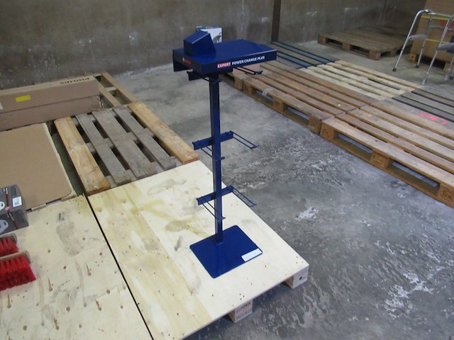 Winkel display stand - afbeelding 1 van  3