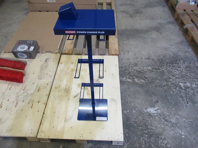 Winkel display stand - afbeelding 2 van  3
