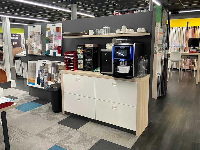 Winkel meubel - afbeelding 1 van  9