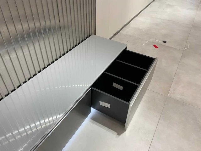 Winkel meubilair 1700x500x400 mm - afbeelding 5 van  5