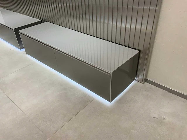 Winkel meubilair 1700x500x400 mm - afbeelding 2 van  5