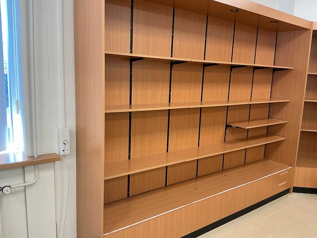 Winkel meubilair (3x) - afbeelding 5 van  11