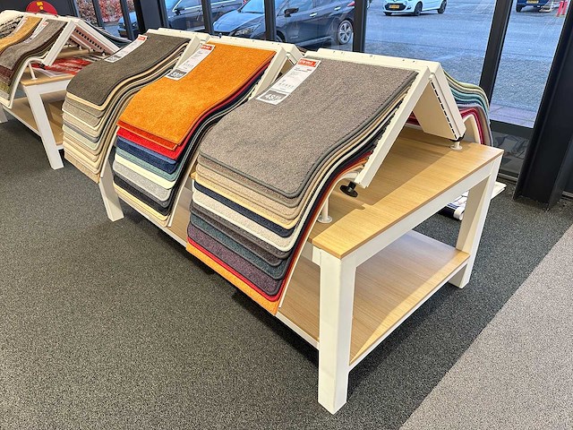 Winkel meubilair (4x) - afbeelding 1 van  6