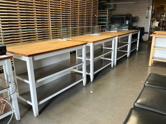 Winkel meubilair (8x) - afbeelding 1 van  6