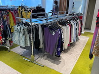 Winkel meubilair en kledingrekken - afbeelding 5 van  6