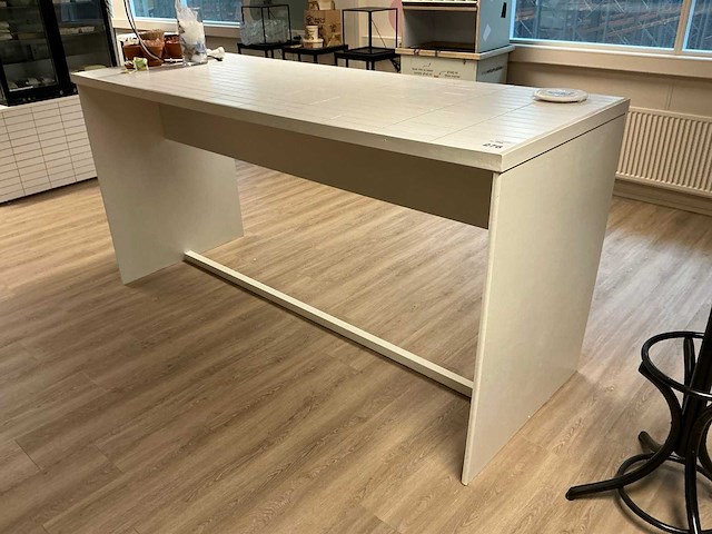 Winkel meubilair - afbeelding 1 van  7