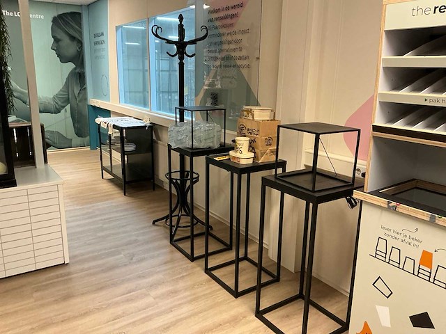 Winkel meubilair - afbeelding 1 van  9