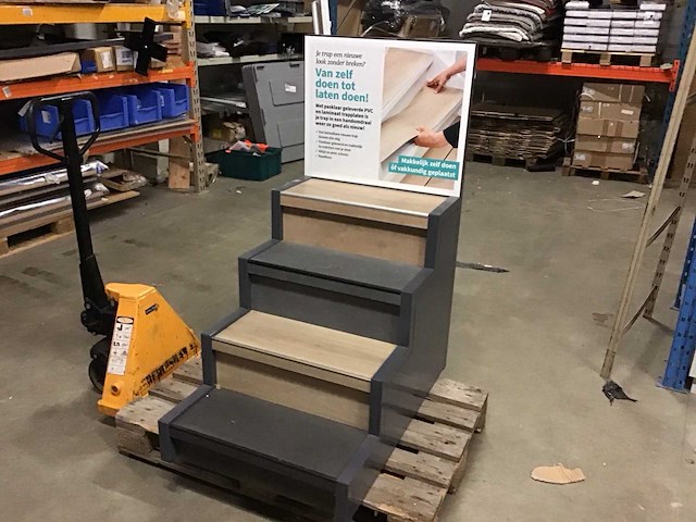 Winkel meubilair - afbeelding 1 van  5