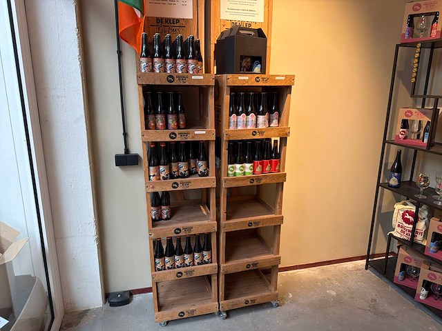 Winkel opstelling (bier grotendeels tht verlopen) - afbeelding 2 van  7