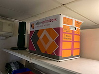 Winkel stelling met inhoud. - afbeelding 21 van  49