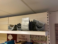 Winkel stelling met inhoud. - afbeelding 23 van  49