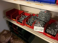 Winkel stelling met inhoud. - afbeelding 35 van  49