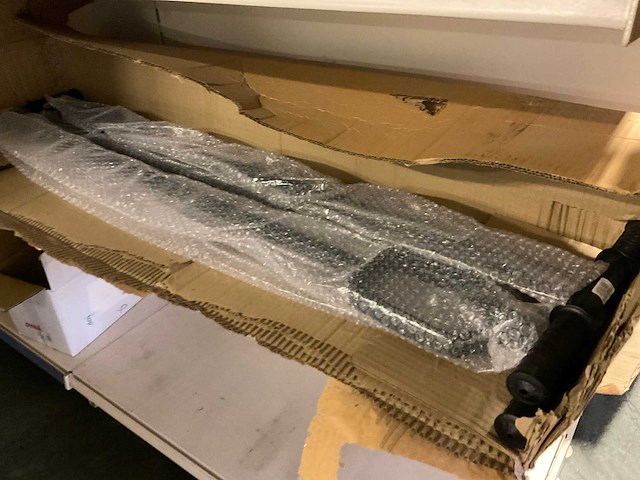 Winkel stelling met inhoud. - afbeelding 38 van  49