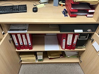 Winkel toonbank met achterwand - afbeelding 8 van  11