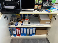 Winkel toonbank met achterwand - afbeelding 6 van  9