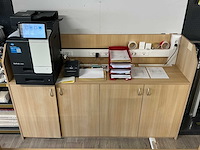 Winkel toonbank met achterwand - afbeelding 4 van  10