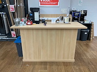 Winkel toonbank met achterwand - afbeelding 2 van  6