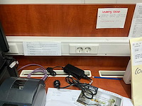 Winkel toonbank met achterwand - afbeelding 6 van  7