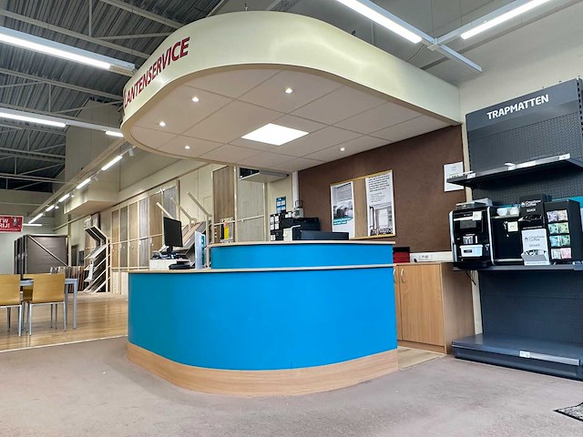 Winkel toonbank met bovenbouw - afbeelding 3 van  10