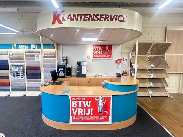 Winkel toonbank met bovenbouw - afbeelding 2 van  7