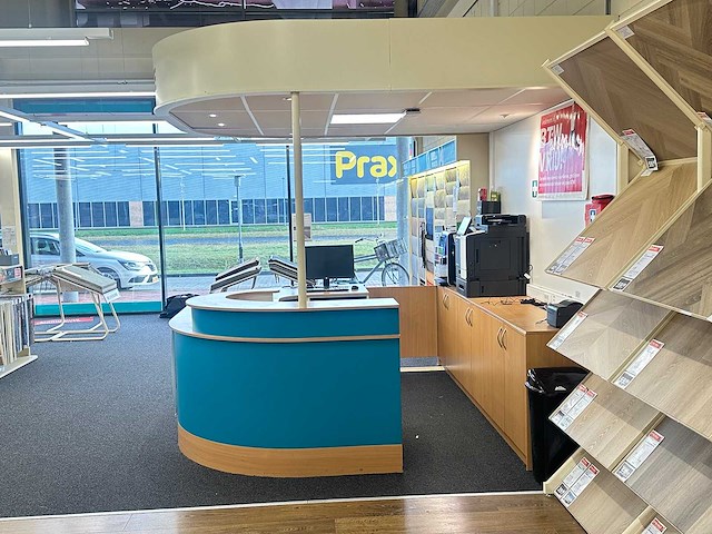 Winkel toonbank met bovenbouw - afbeelding 4 van  7