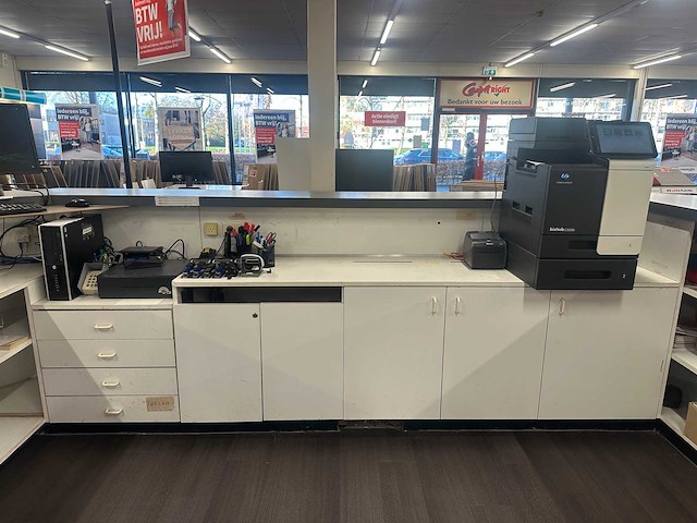 Winkel toonbank - afbeelding 4 van  9