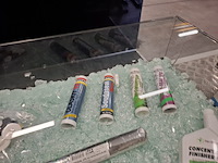 Winkelbalie v.v. 2x vitrinekast - afbeelding 5 van  22