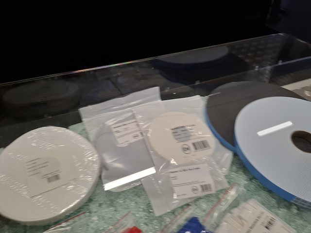 Winkelbalie v.v. 2x vitrinekast - afbeelding 20 van  22