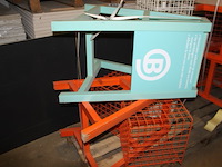 Winkeldisplay a style stortmandjes 32 stuks - afbeelding 1 van  5