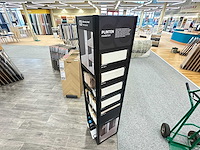 Winkeldisplay voor plinten - afbeelding 1 van  3