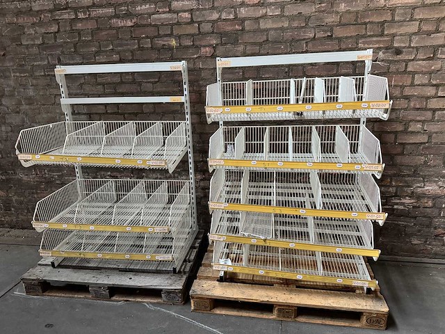 Winkeldisplay v.v. draadmanden 105x75x145cm (2x) - afbeelding 1 van  3