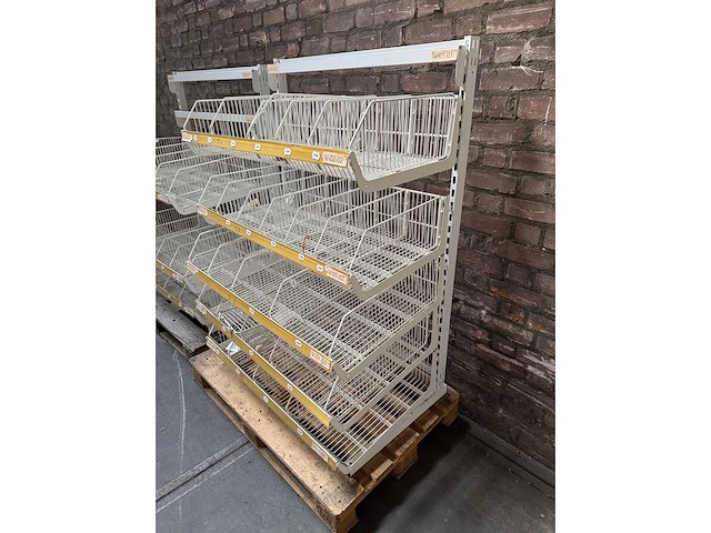 Winkeldisplay v.v. draadmanden 105x75x145cm (2x) - afbeelding 2 van  3